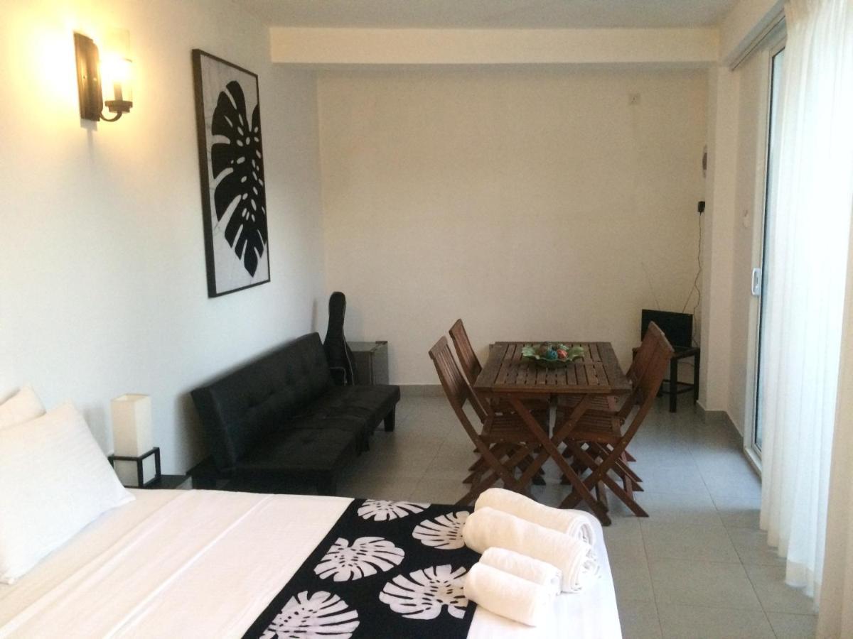 Selyna Sky Terrace Bed & Breakfast แคนดี้ ภายนอก รูปภาพ