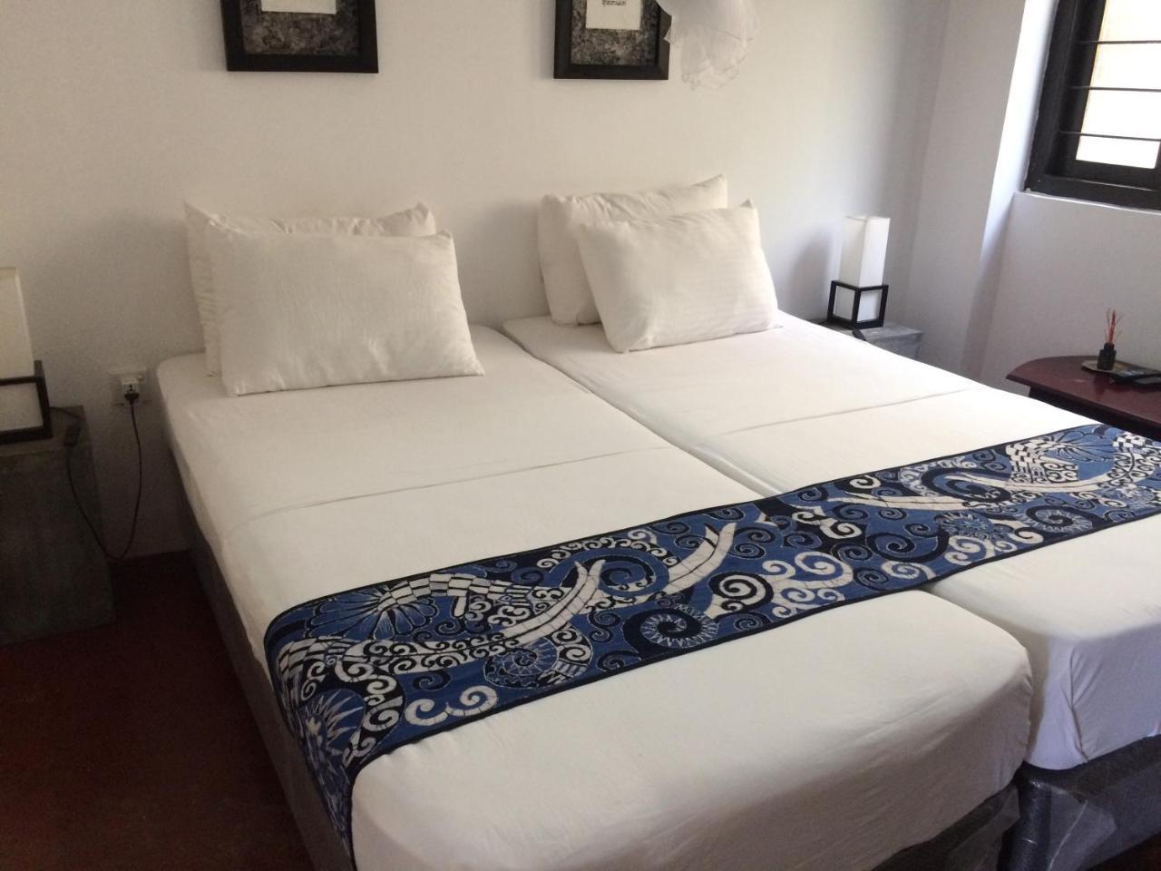Selyna Sky Terrace Bed & Breakfast แคนดี้ ภายนอก รูปภาพ