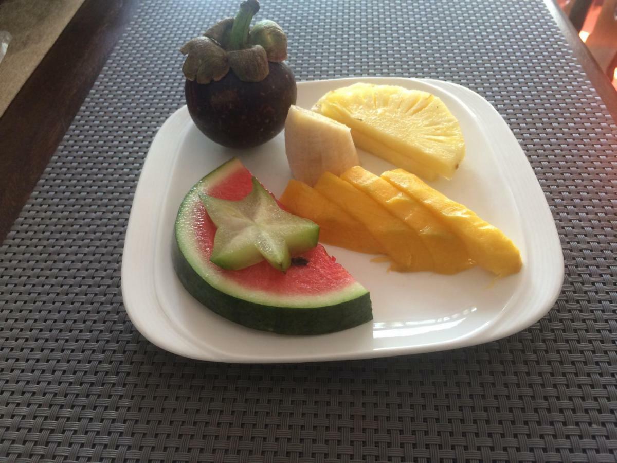 Selyna Sky Terrace Bed & Breakfast แคนดี้ ภายนอก รูปภาพ